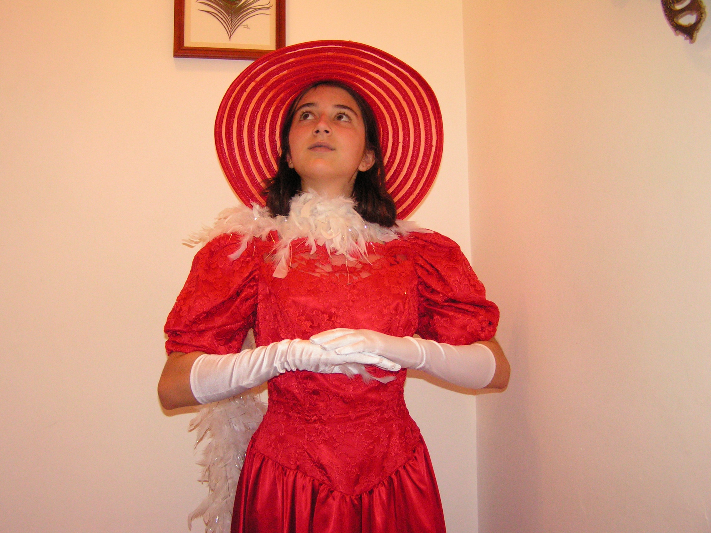 ./2005/Carina Red Dress/Sep Dress Up0001.jpg